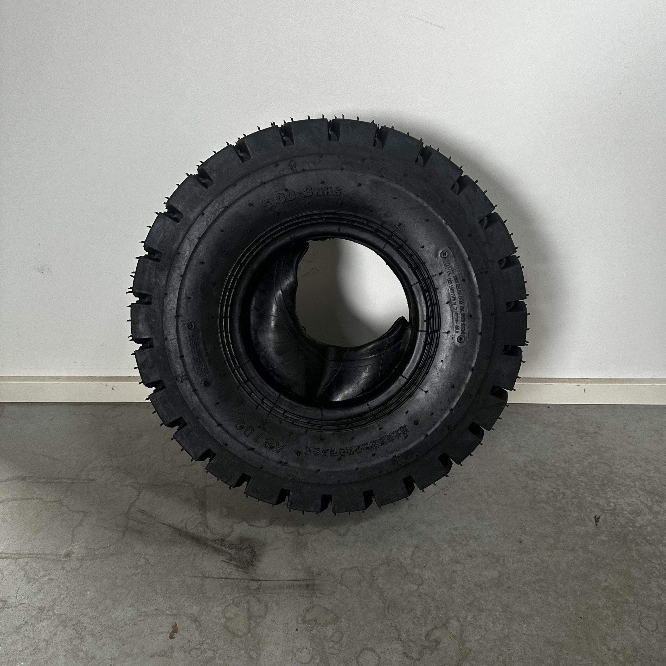 25827